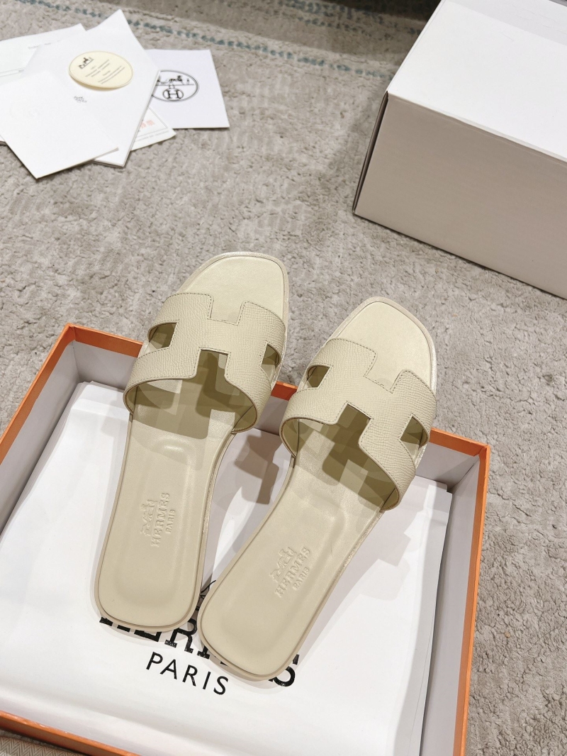 Hermes Slippers